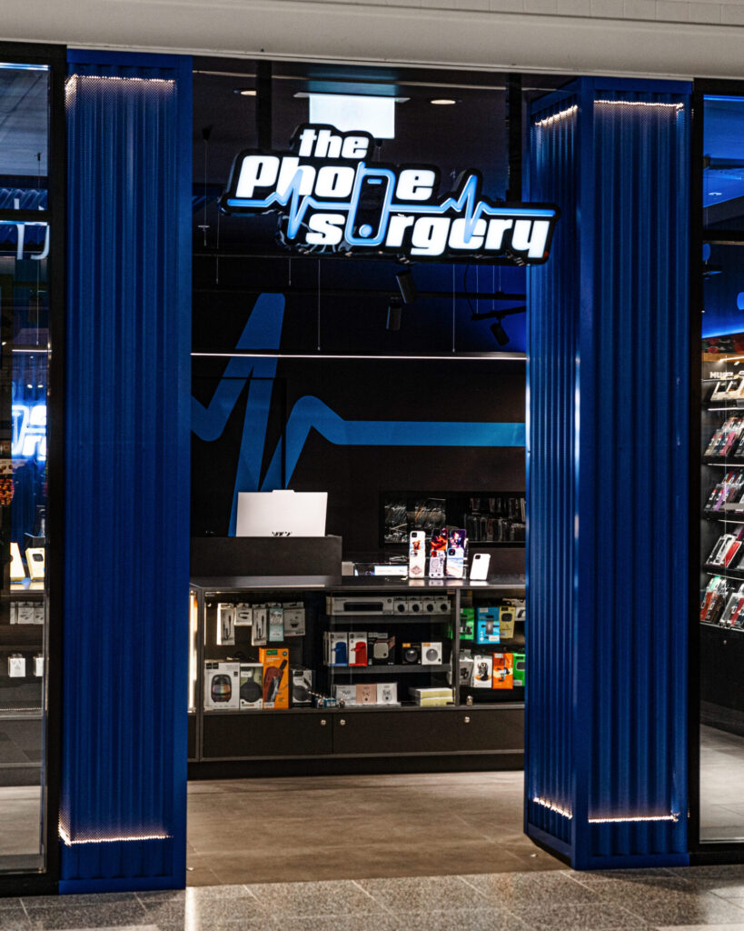 The Phone Surgery commercial retail fitout by Total Fitouts Illawarra